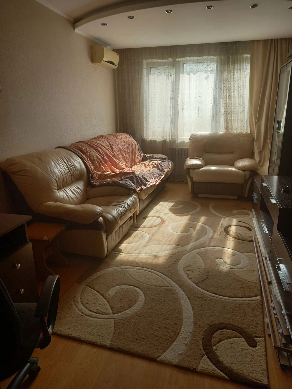 Продаж квартири. 5 rooms, 97 m², 7th floor/9 floors. 24, Глушко Академика пр., Одеса. 
