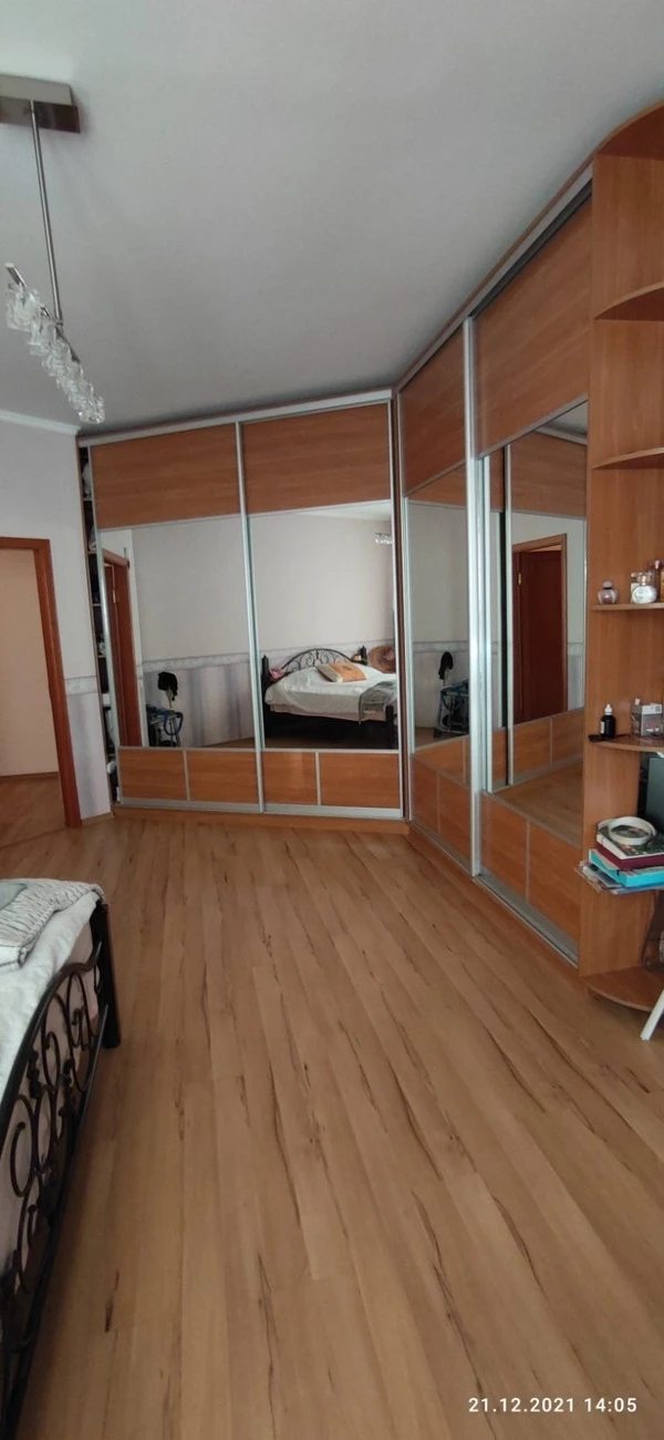 Продаж квартири. 3 rooms, 120 m², 10th floor/11 floors. 130, Канатная ул., Одеса. 
