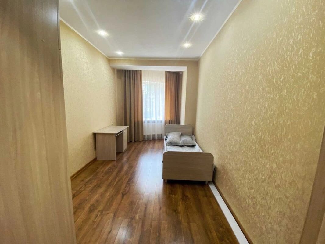 Продаж квартири. 2 rooms, 60 m², 3rd floor/11 floors. 12, Черепановых 2 пер., Одеса. 