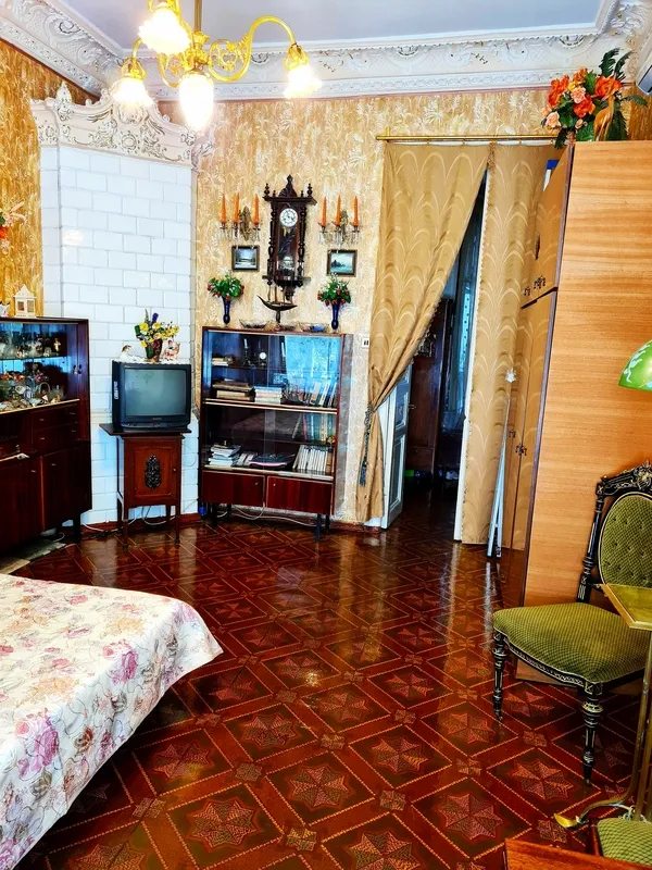 Apartments for sale. 3 rooms, 97 m², 1st floor/4 floors. Sofyevskaya ul., Odesa. 