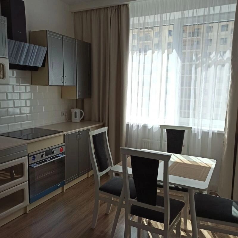 Apartments for sale. 1 room, 41 m², 9th floor/19 floors. 6, Zhemchuzhnaya ul., Odesa. 