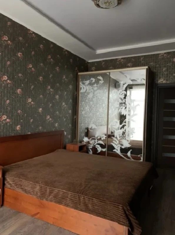 Продаж квартири. 1 room, 52 m², 2nd floor/12 floors. 1, Ванный пер., Одеса. 