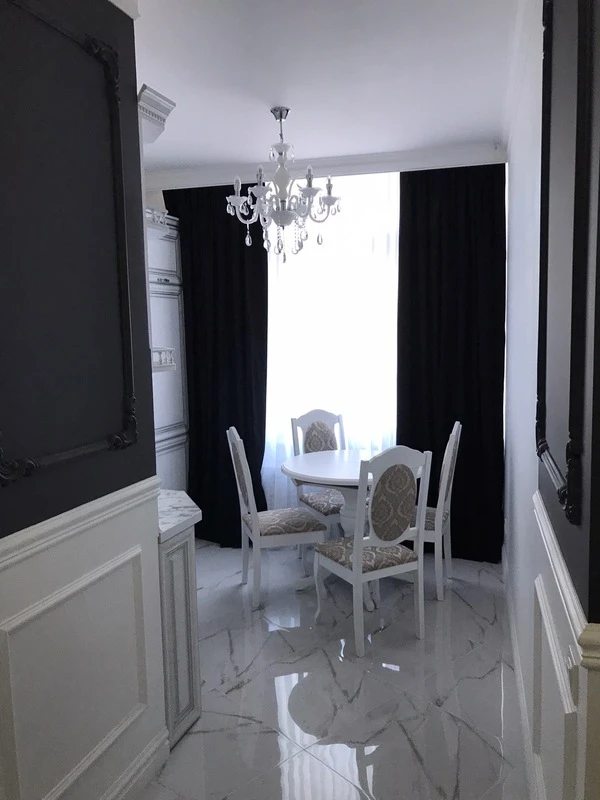 Продаж квартири. 2 rooms, 60 m², 25 floor/25 floors. 16, Каманина ул., Одеса. 