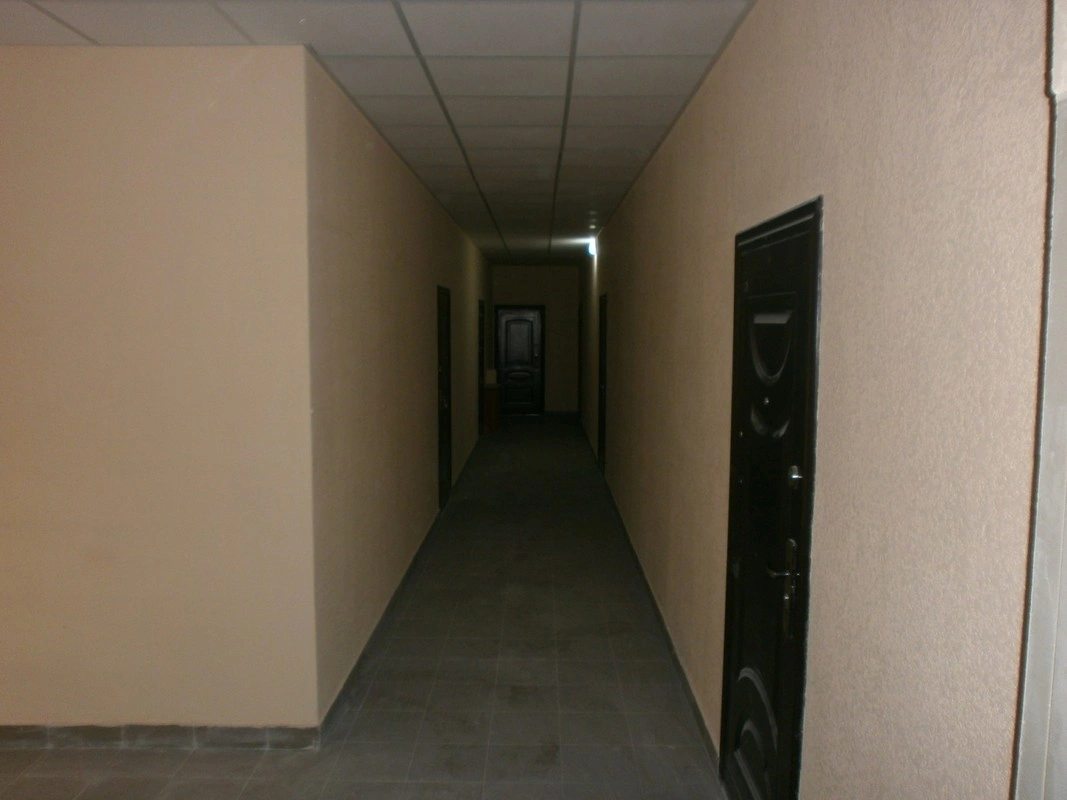 Apartments for sale. 1 room, 27 m², 8th floor/8 floors. 4, Maryynskaya ul., Velykodolynske. 