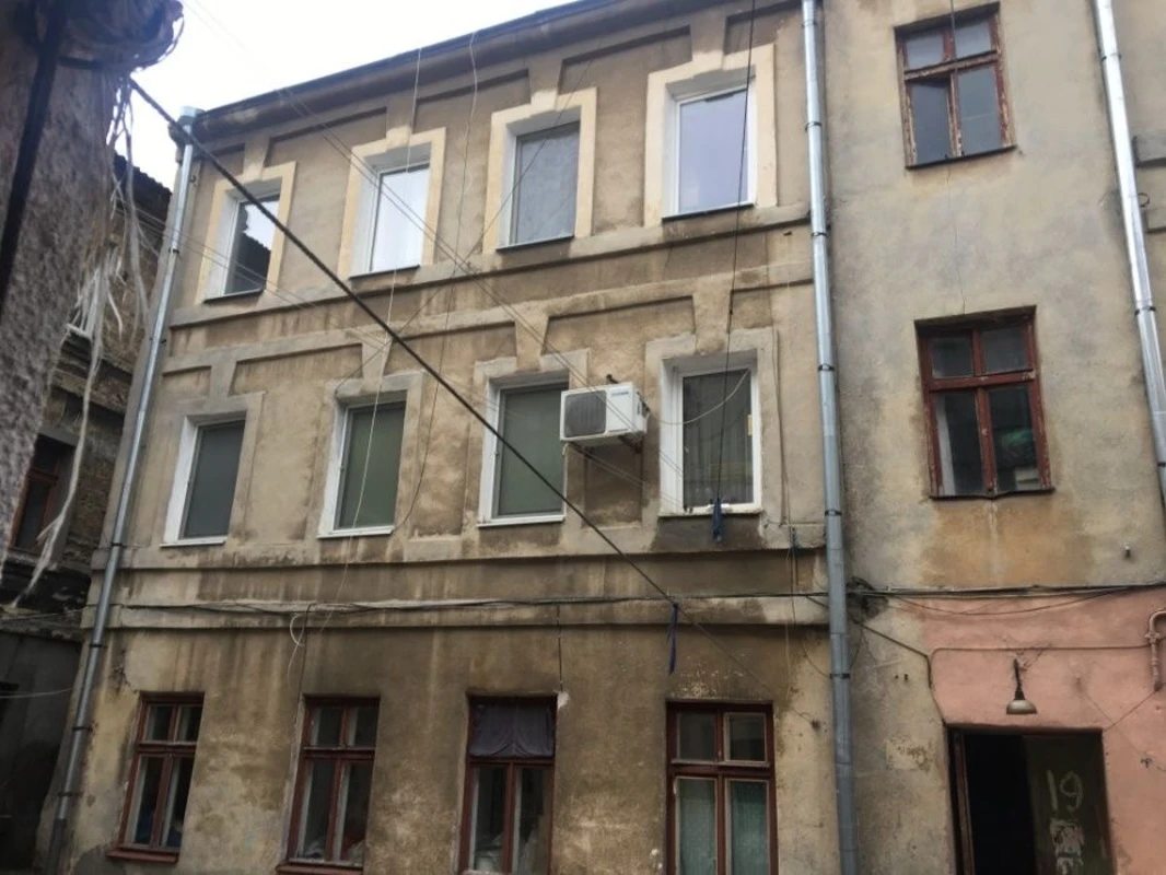 Продаж квартири. 1 room, 38 m², 2nd floor/3 floors. 23, Запорожская ул., Одеса. 