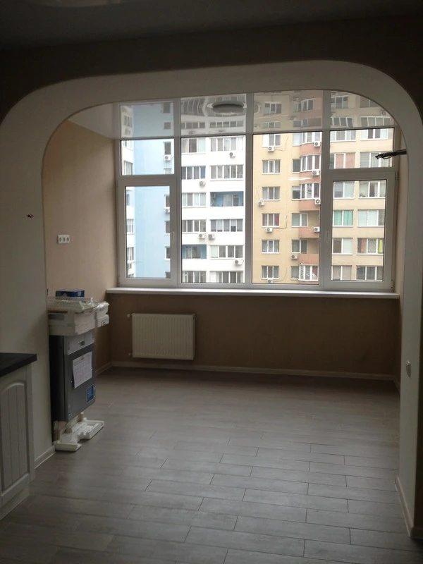 Продаж квартири. 2 rooms, 83 m², 6th floor/10 floors. 8, Зоопарковая ул., Одеса. 