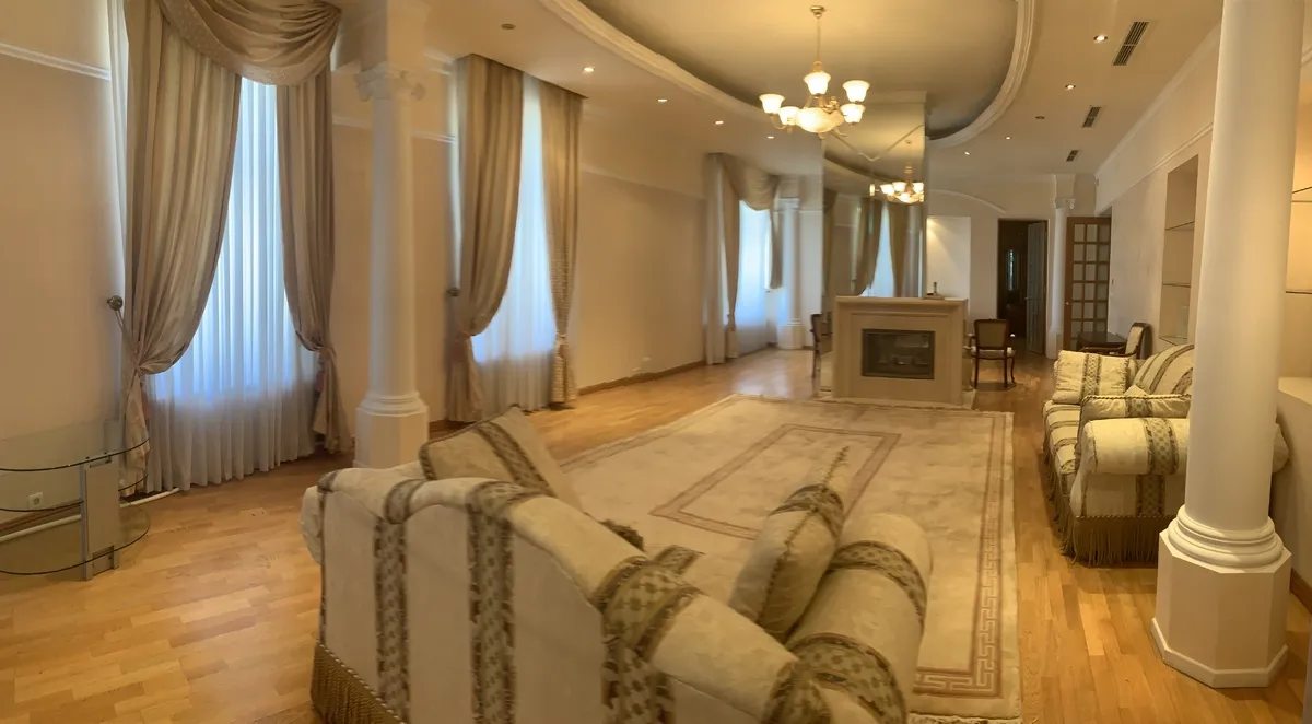 Продаж квартири. 5 rooms, 346 m², 4th floor/4 floors. Екатерининская ул., Одеса. 