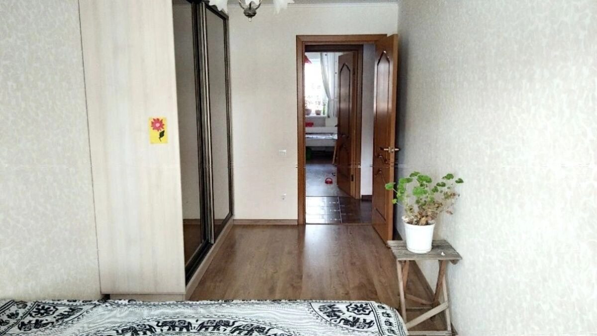 Продаж квартири. 3 rooms, 55 m², 4th floor/5 floors. 51, Большой Фонтан / Фонтанская Дорога , Одеса. 