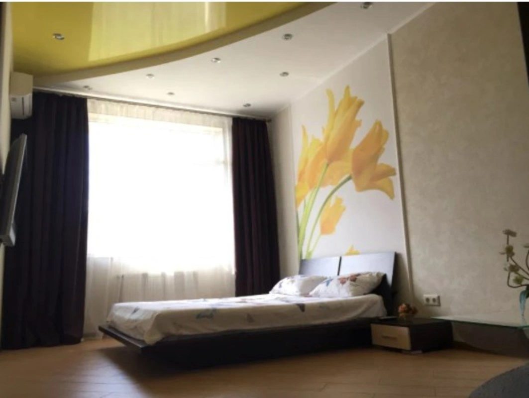 Apartments for sale. 1 room, 50 m², 11 floor/22 floors. 5, Haharynskoe plato , Odesa. 
