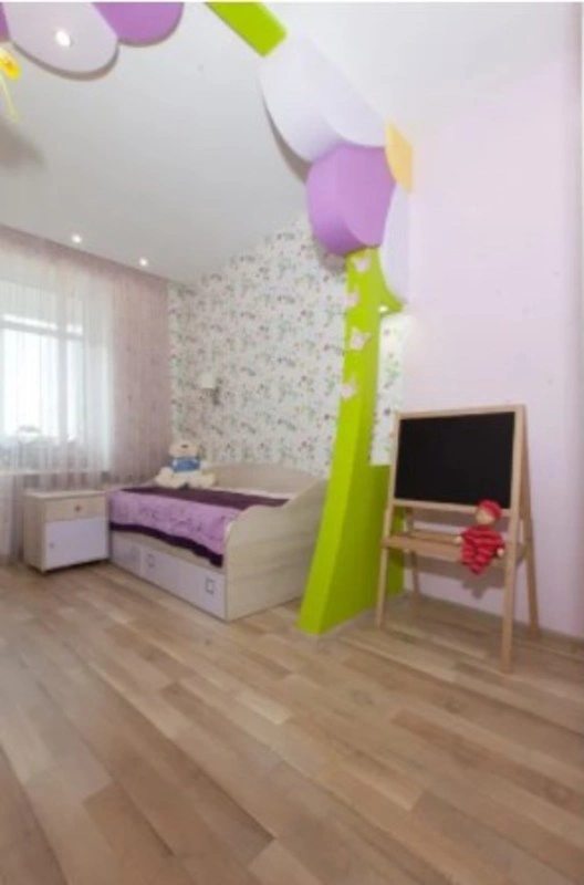 Продаж квартири. 3 rooms, 134 m², 13 floor/16 floors. 62, Костанди ул., Одеса. 