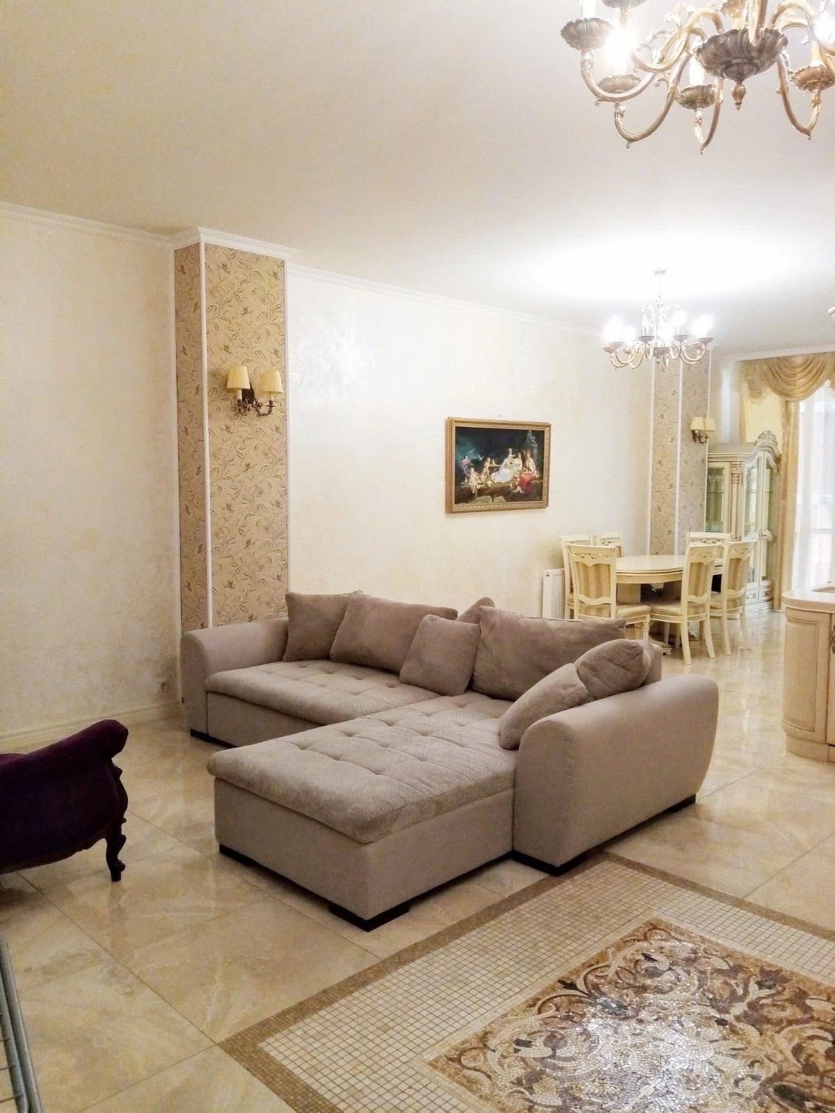 Apartments for sale. 3 rooms, 107 m², 2nd floor/23 floors. 5, Haharynskoe plato , Odesa. 