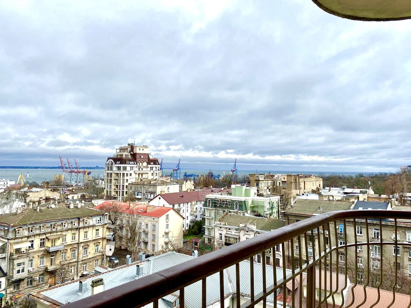 Квартира с видом на море в центре Одессы!