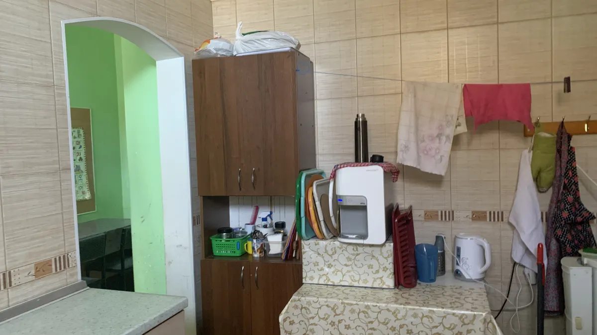 Apartments for sale. 4 rooms, 172 m², 2nd floor/3 floors. Kanatnaya ul., Odesa. 