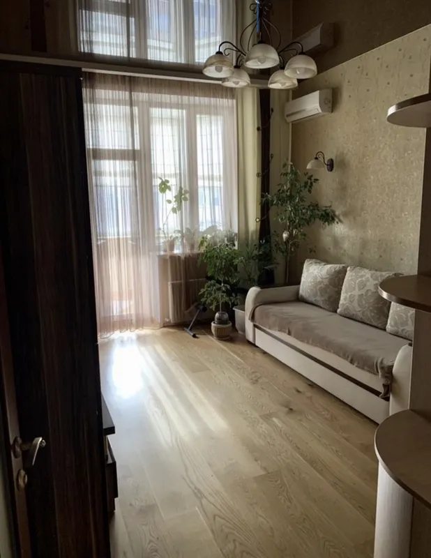 Продаж квартири. 3 rooms, 106 m², 9th floor/12 floors. 10, Говорова Маршала ул., Одеса. 