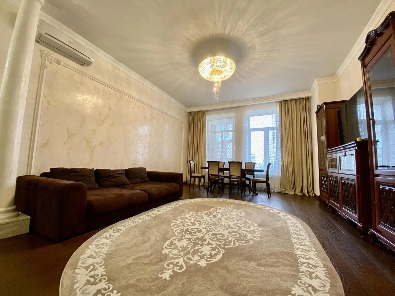 Продаж квартири. 2 rooms, 130 m², 11 floor/14 floors. 5, Лидерсовский б-р, Одеса. 