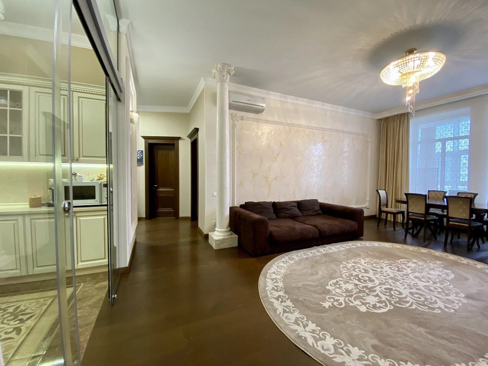 Продаж квартири. 2 rooms, 130 m², 11 floor/14 floors. 5, Лидерсовский б-р, Одеса. 