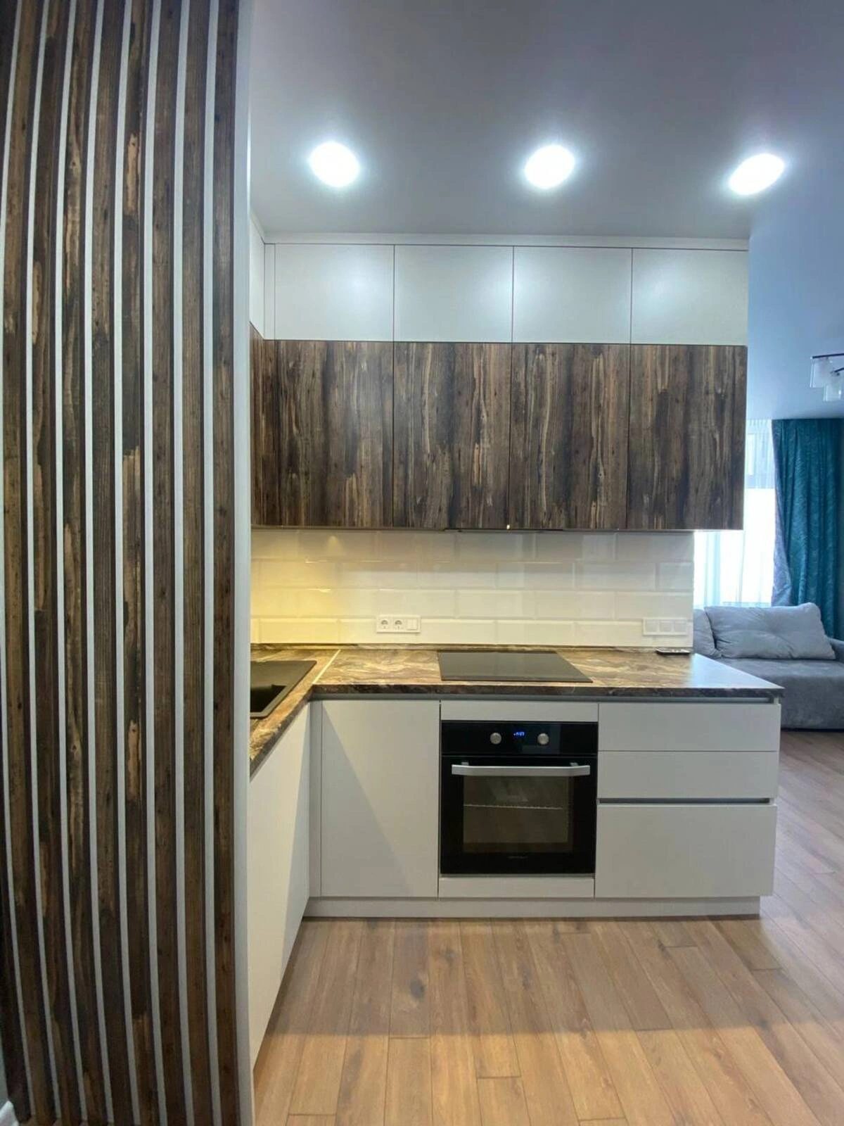 Продаж квартири. 1 room, 43 m², 21 floor/25 floors. 16, Каманина ул., Одеса. 
