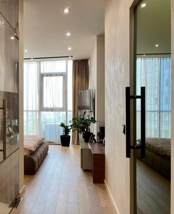 Apartments for sale. 3 rooms, 140 m², 15 floor/20 floors. 60, Frantsuzskyy b-r, Odesa. 