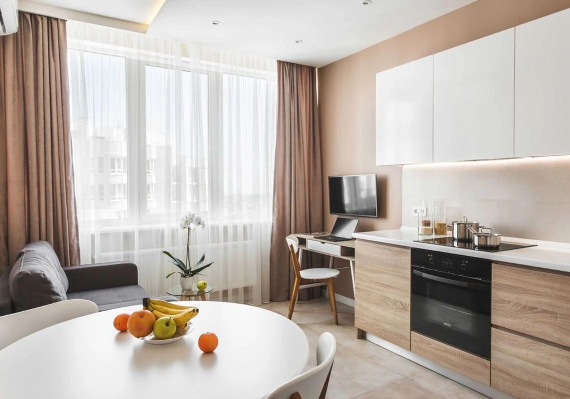 Apartments for sale. 1 room, 47 m², 18 floor/25 floors. 55, Lyustdorfskaya Doroha , Odesa. 