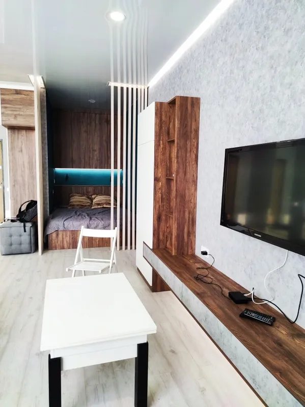 Apartments for sale. 1 room, 47 m², 16 floor/24 floors. 19, Haharyna pr., Odesa. 