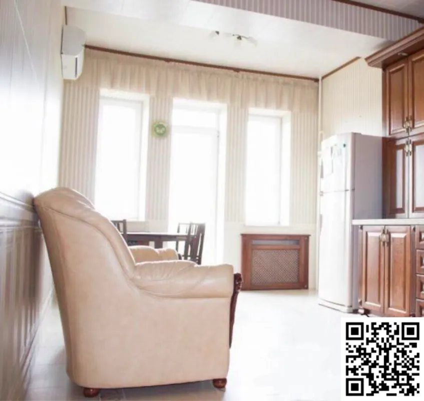 Продаж квартири. 1 room, 56 m², 8th floor/11 floors. 12, Черепановых 2 пер., Одеса. 