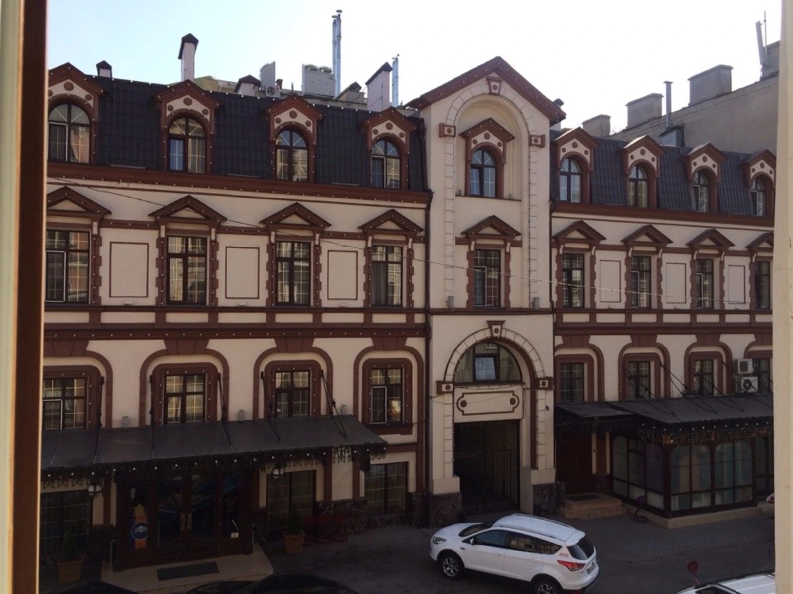 Продаж квартири. 2 rooms, 134 m², 2nd floor/4 floors. 8, Ланжероновская ул., Одеса. 