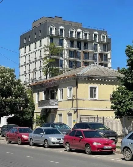 Продаж квартири. 2 rooms, 71 m², 5th floor/9 floors. 6, Бориса Литвака ул., Одеса. 