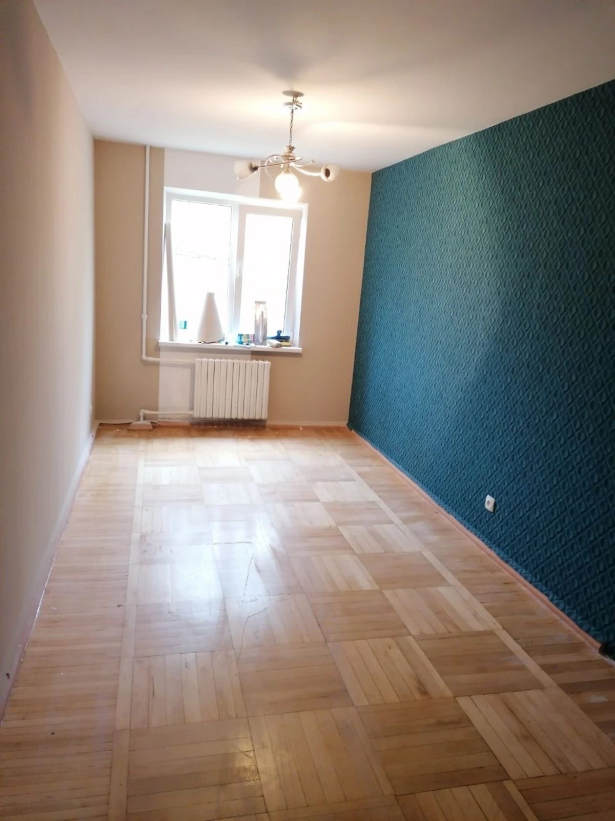 Apartments for sale. 3 rooms, 58 m², 4th floor/5 floors. 9, Heroev Pohranychnykov ul., Odesa. 