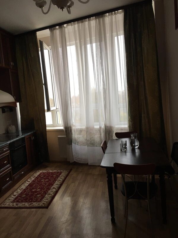 Продажа 1-комнатной квартиры (50 м2) в ЖК Звездный городок 1 (ул. Армейская)