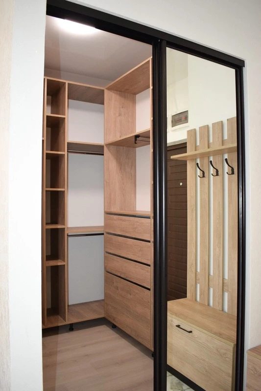 Apartments for sale. 1 room, 44 m², 15 floor/25 floors. 3, Henuezskaya ul., Odesa. 