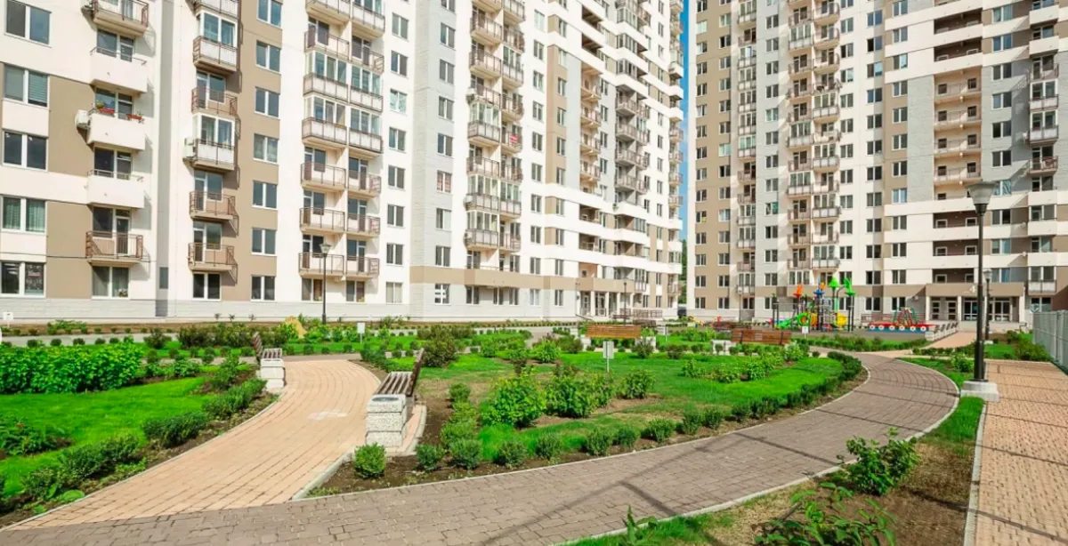 Apartments for sale. 3 rooms, 97 m², 16 floor/24 floors. 90, Lyustdorfskaya Doroha , Odesa. 