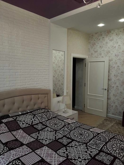 Apartments for sale. 3 rooms, 106 m², 6th floor/17 floors. 26, Bolshaya Arnautskaya ul., Odesa. 