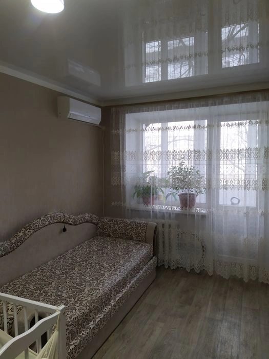 Продаж квартири. 1 room, 30 m², 4th floor/5 floors. 35, Люстдорфская Дорога , Одеса. 