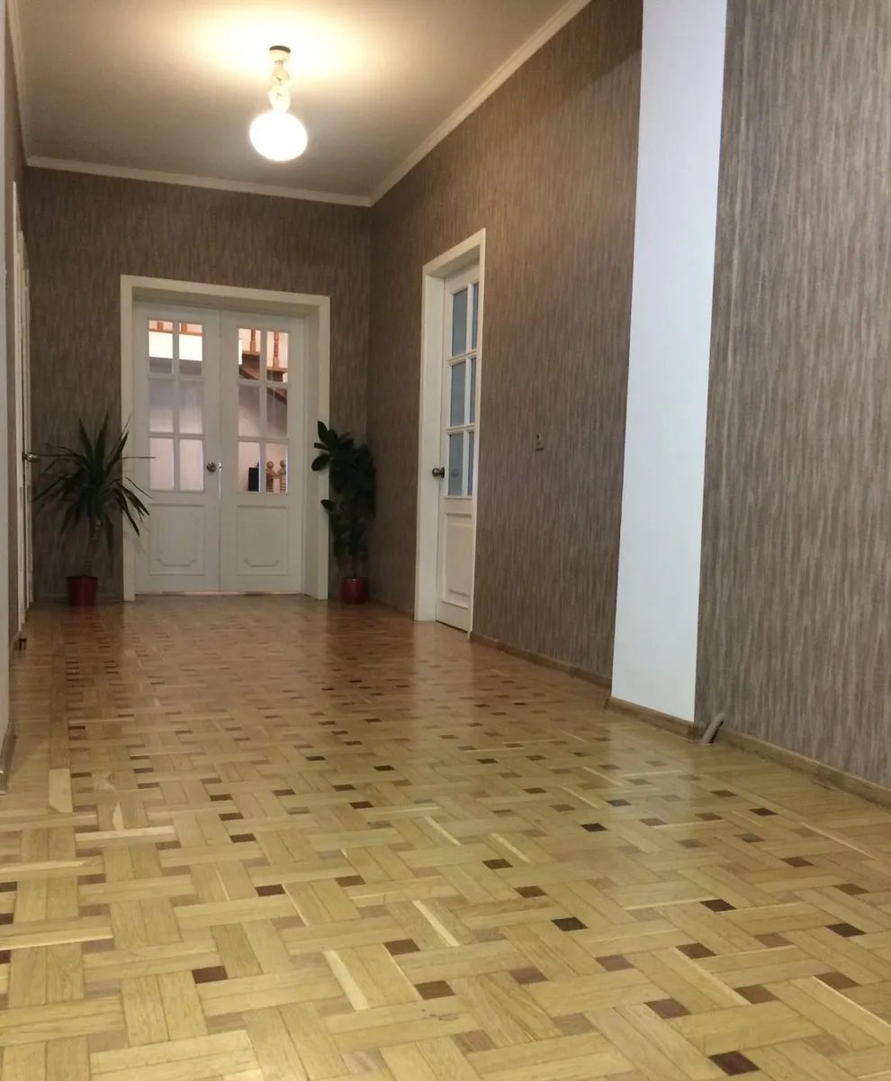 Квартира с хорошим ремонтом в центре Одессы!