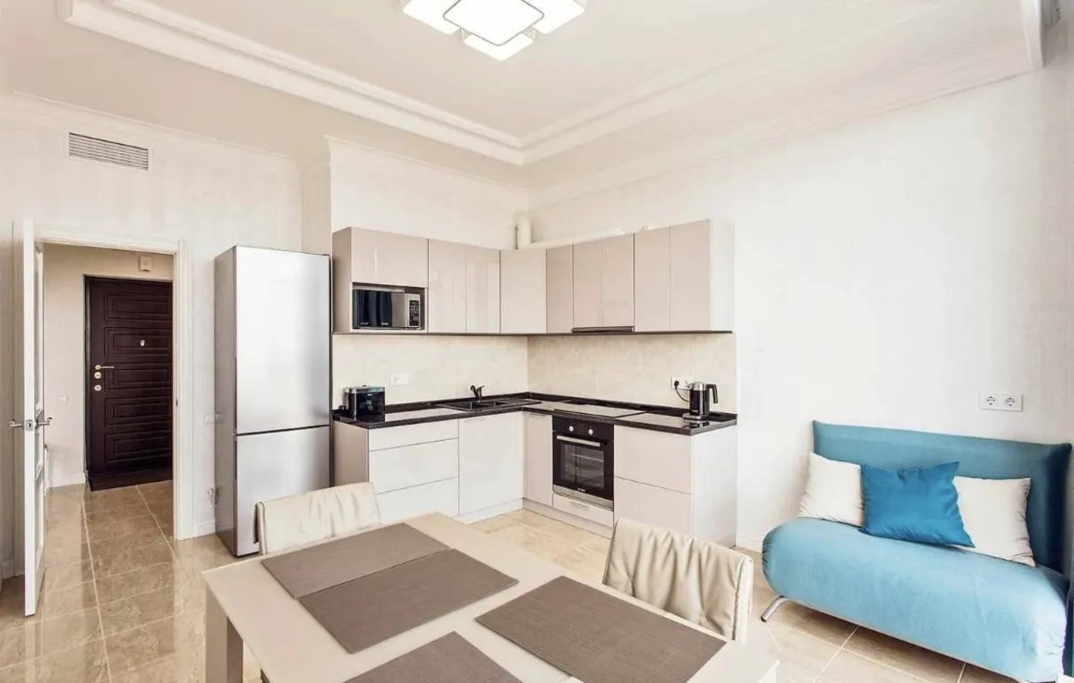 Продаж квартири. 1 room, 56 m², 18 floor/19 floors. 29, Асташкина ул., Одеса. 