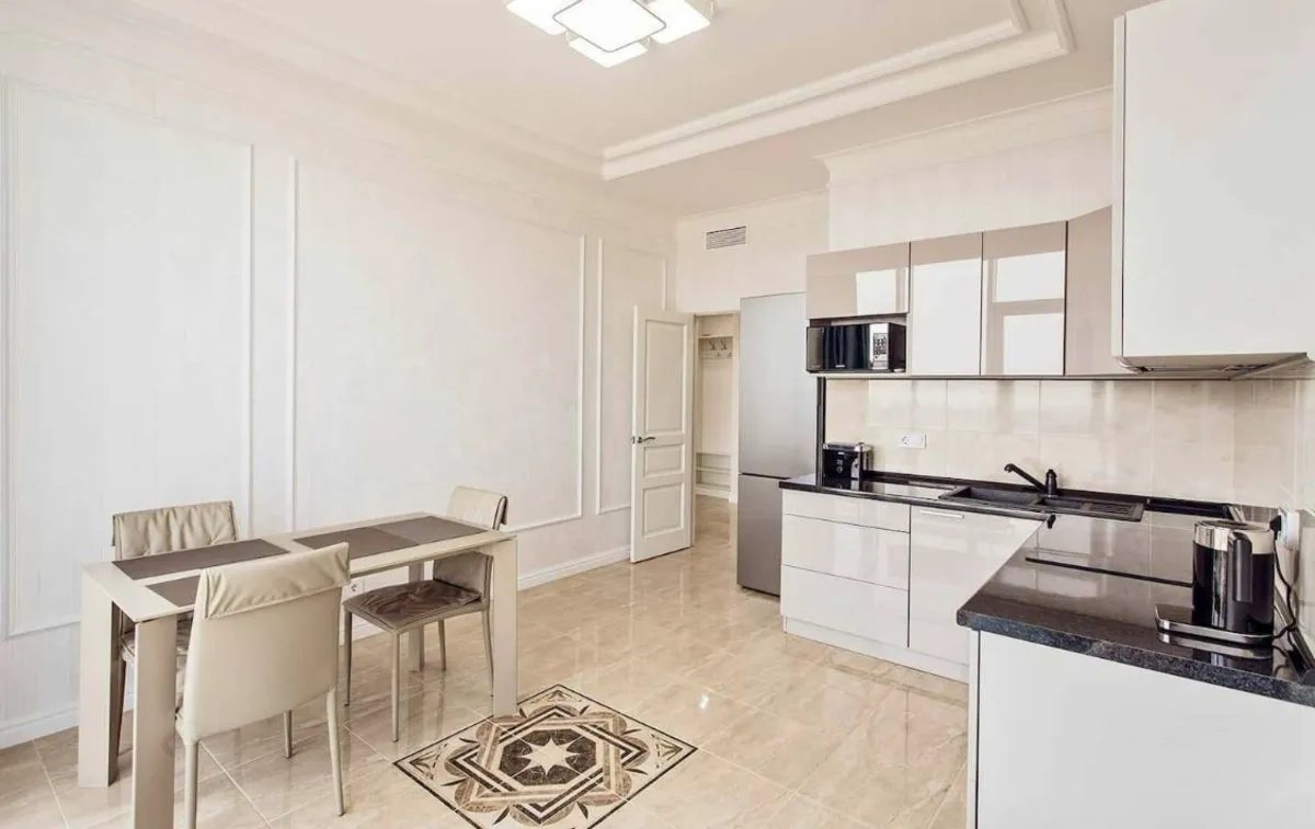 Apartments for sale. 1 room, 56 m², 18 floor/19 floors. 29, Astashkyna ul., Odesa. 