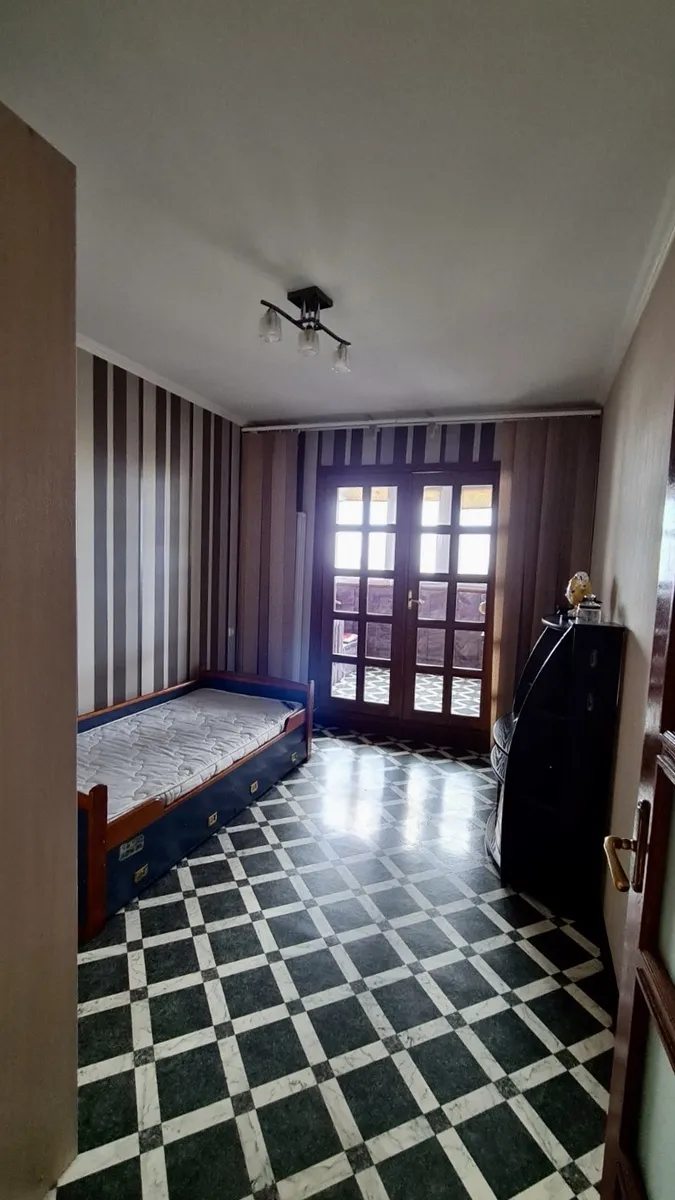 Apartments for sale. 4 rooms, 85 m², 11 floor/12 floors. 116, Dobrovolskoho pr., Odesa. 
