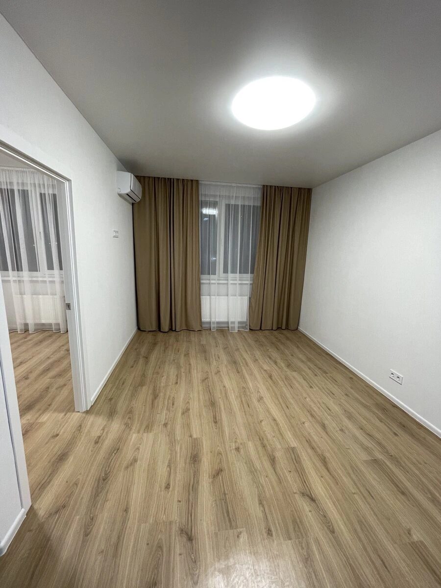 Продаж квартири. 1 room, 43 m², 3rd floor/19 floors. 5, Цветочная ул., Одеса. 