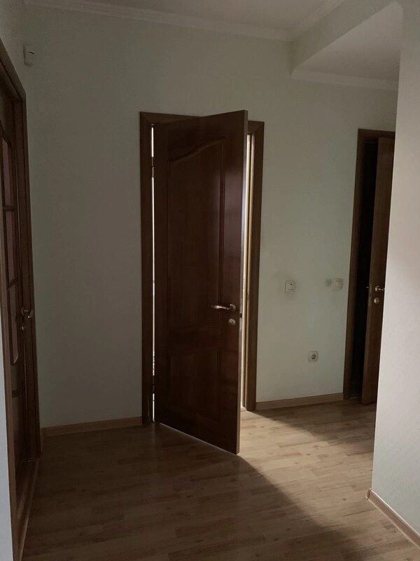 Продаж квартири. 3 rooms, 89 m², 8th floor/10 floors. 99, Днепропетровская Дорога , Одеса. 