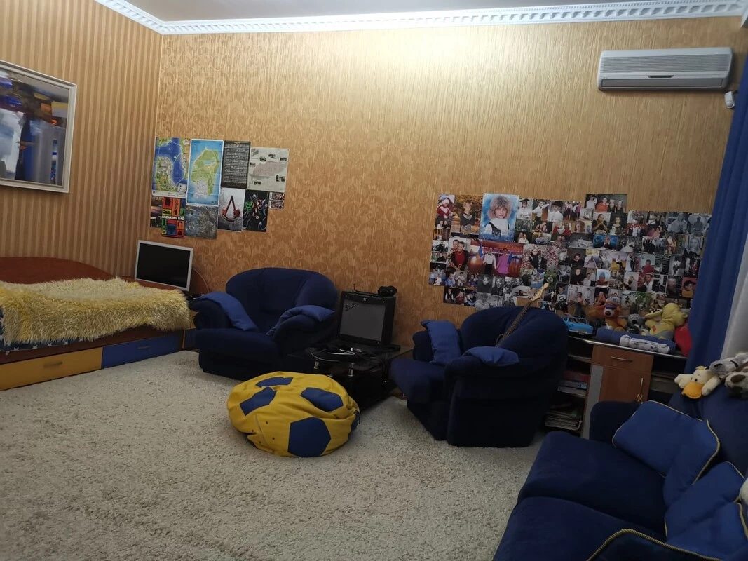Роскошная квартира в центре Одессы на ул. Маразлиевской.