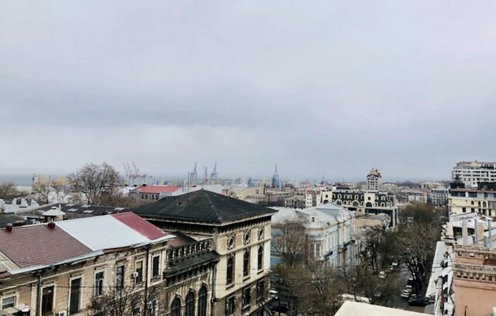ПРОДАЖА! Двухуровневый пентхаус в самом центре Одессы!