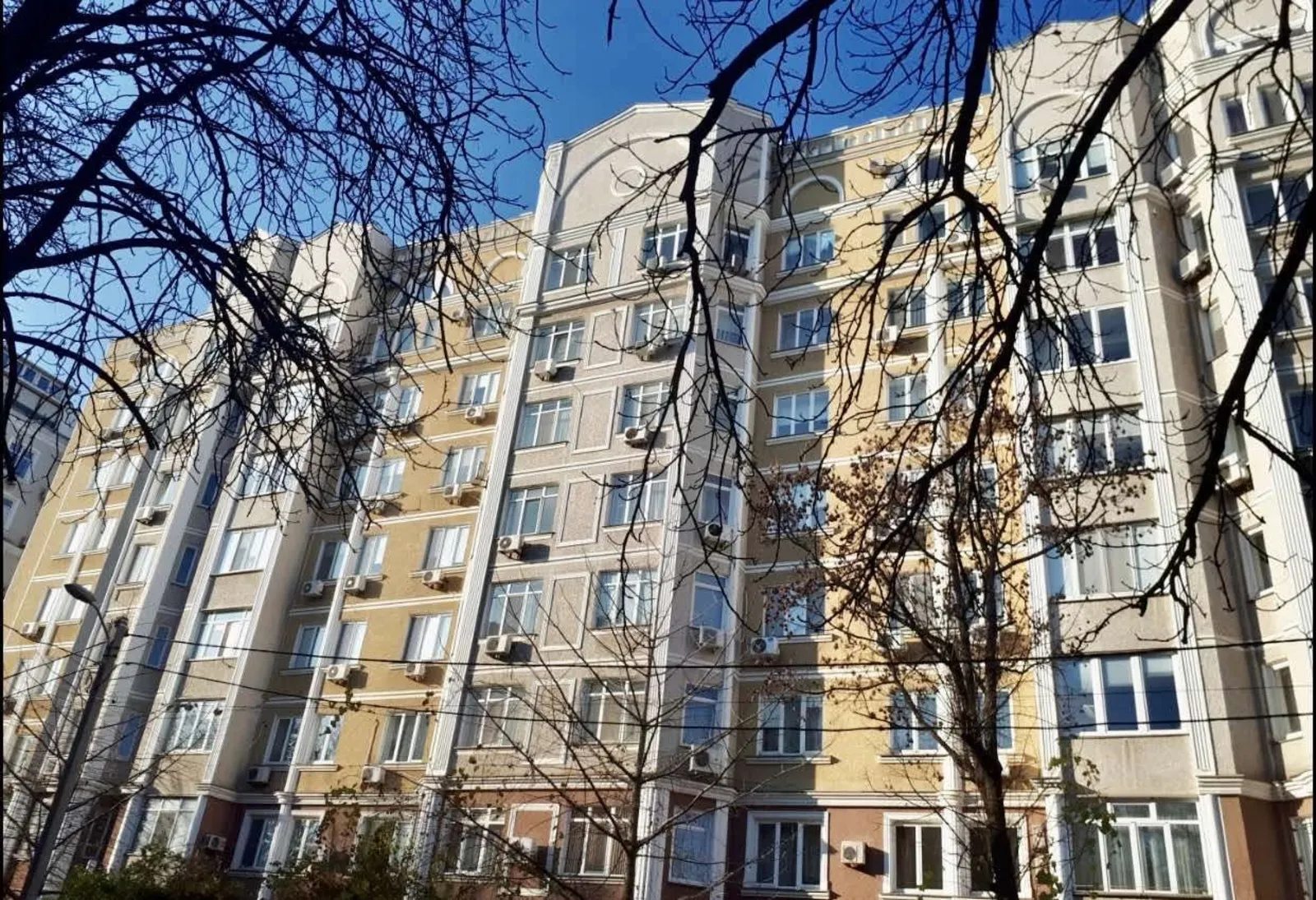 Продаж квартири. 3 rooms, 209 m², 9th floor/9 floors. 2, Довженко ул., Одеса. 