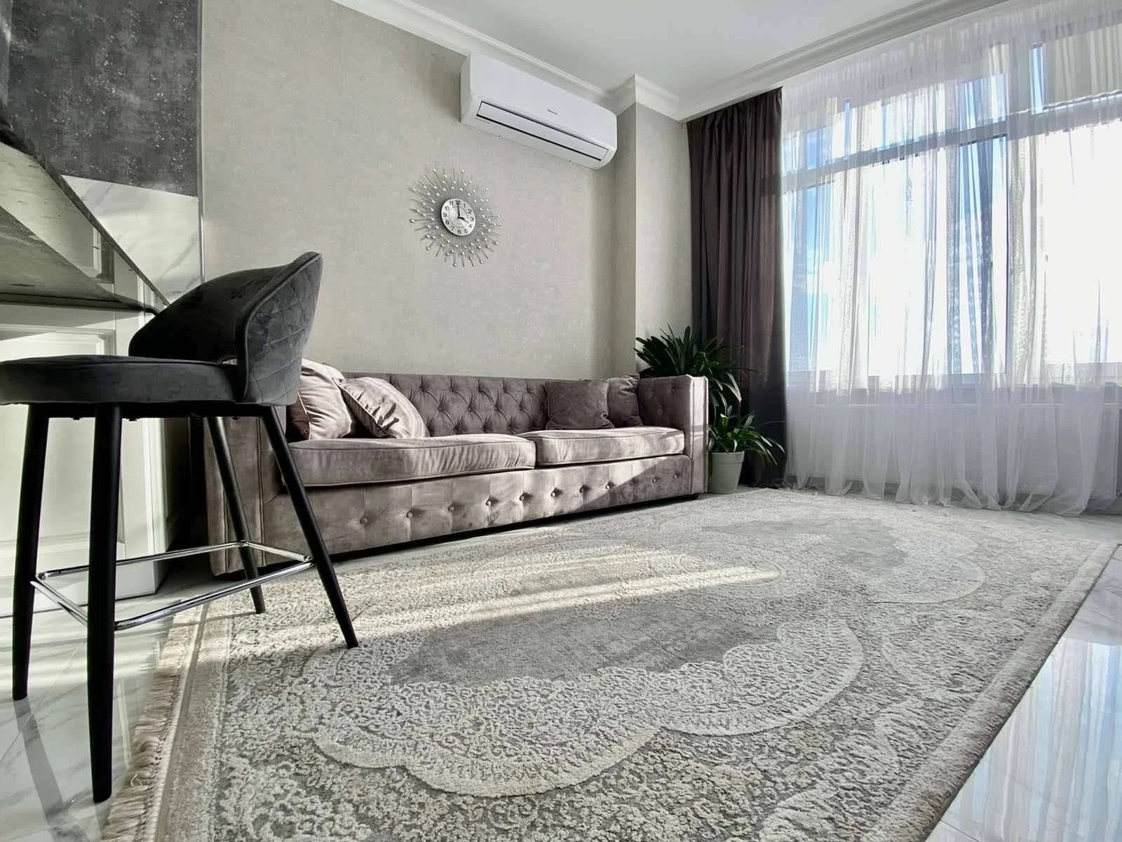 Продаж квартири. 3 rooms, 150 m², 5th floor/25 floors. 2, Мореходный пер., Одеса. 