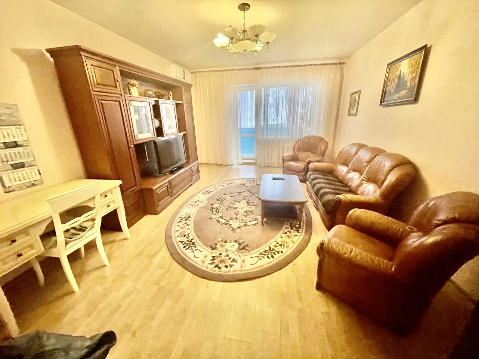 Apartments for sale. 3 rooms, 86 m², 9th floor/10 floors. 1, Pyonerskaya ul., Odesa. 