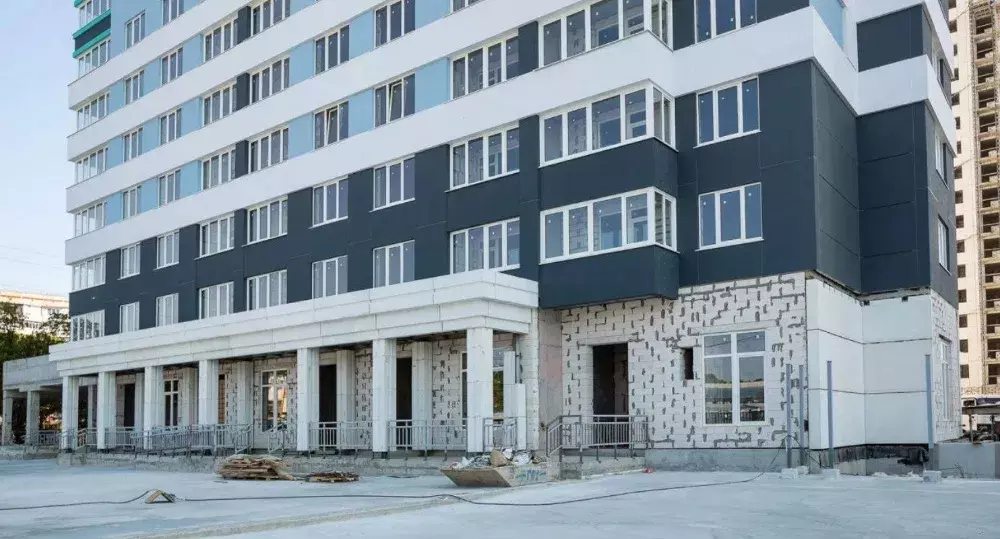 Продаж квартири. 2 rooms, 46 m², 8th floor/24 floors. 27, Варненская ул., Одеса. 