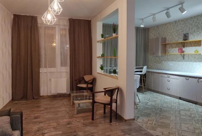 Apartments for sale. 2 rooms, 64 m², 10th floor/24 floors. 3, Henuezskaya ul., Odesa. 