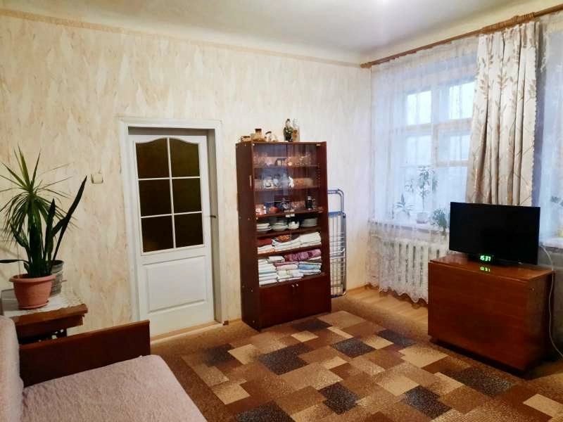 Apartments for sale. 3 rooms, 53 m², 3rd floor/3 floors. Hryhorovskoe shosse, Kharkiv. 