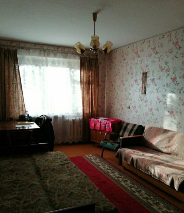 Apartments for sale. 2 rooms, 50 m², 5th floor/9 floors. Petrovskoho, Donetsk. 