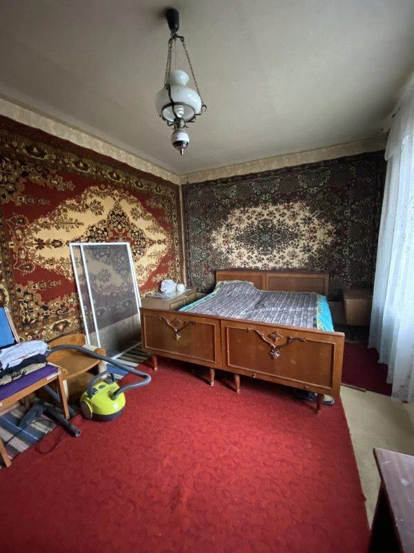 Apartments for sale. 3 rooms, 74 m², 3rd floor/5 floors. 6, Yuzhnyy, Kurakhovo. 