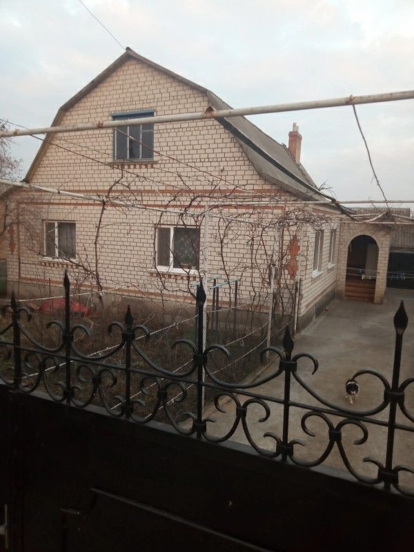 House for sale. 5 rooms, 98 m², 1 floor. Solnechnaya, Kropyvnytskyy. 